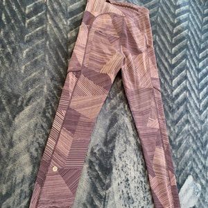 Lululemon navy/ purple tint patterned leggings